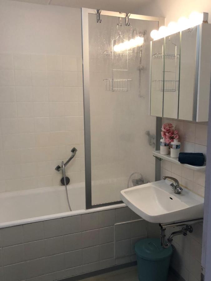 Grosses Appartement Mit Aussichtsbalkon Ludwigsburg Kültér fotó
