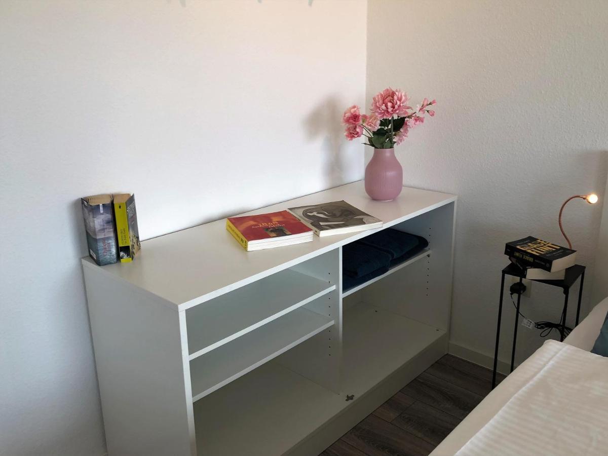 Grosses Appartement Mit Aussichtsbalkon Ludwigsburg Kültér fotó